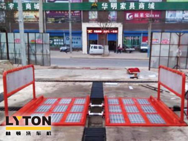 經(jīng)濟(jì)型工程車輛自動洗輪機是林頓電腦洗車機專為沖洗各類工程車輛的輪胎及底盤而設(shè)計,該設(shè)備結(jié)構(gòu)簡單,功能齊全,高壓沖洗工程車輛底盤及兩側(cè)。