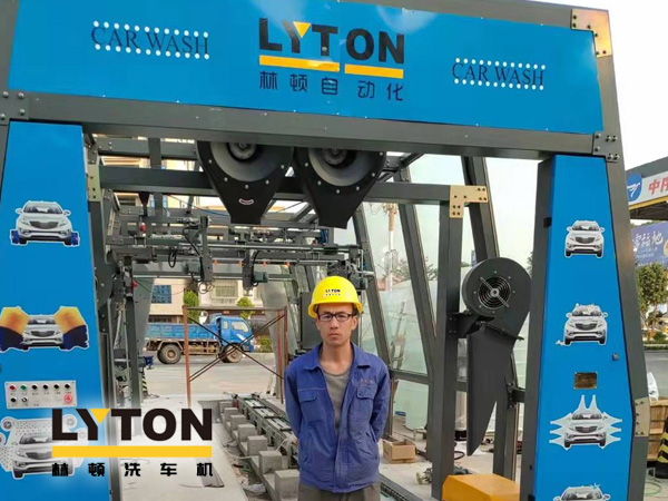 提前布局，拓客引流！華南湛江吳川電力加油站選配林頓FX11型隧道式全自動(dòng)洗車機(jī)