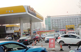  洗車(chē)“長(zhǎng)龍”哪里見(jiàn)？蘇油寧揚(yáng)站加油站全自動(dòng)洗車(chē)長(zhǎng)期受熱捧
