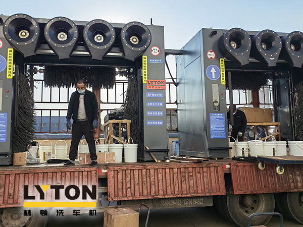 林頓龍門往復(fù)式全自動(dòng)洗車機(jī)——GD-20系列發(fā)貨！